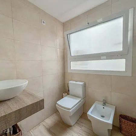 Clauhomes Centro Tgn Apartamento